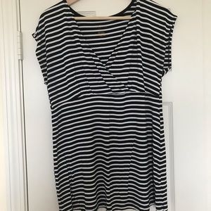 Women’s a:glow Maternity Nursing Top Size M